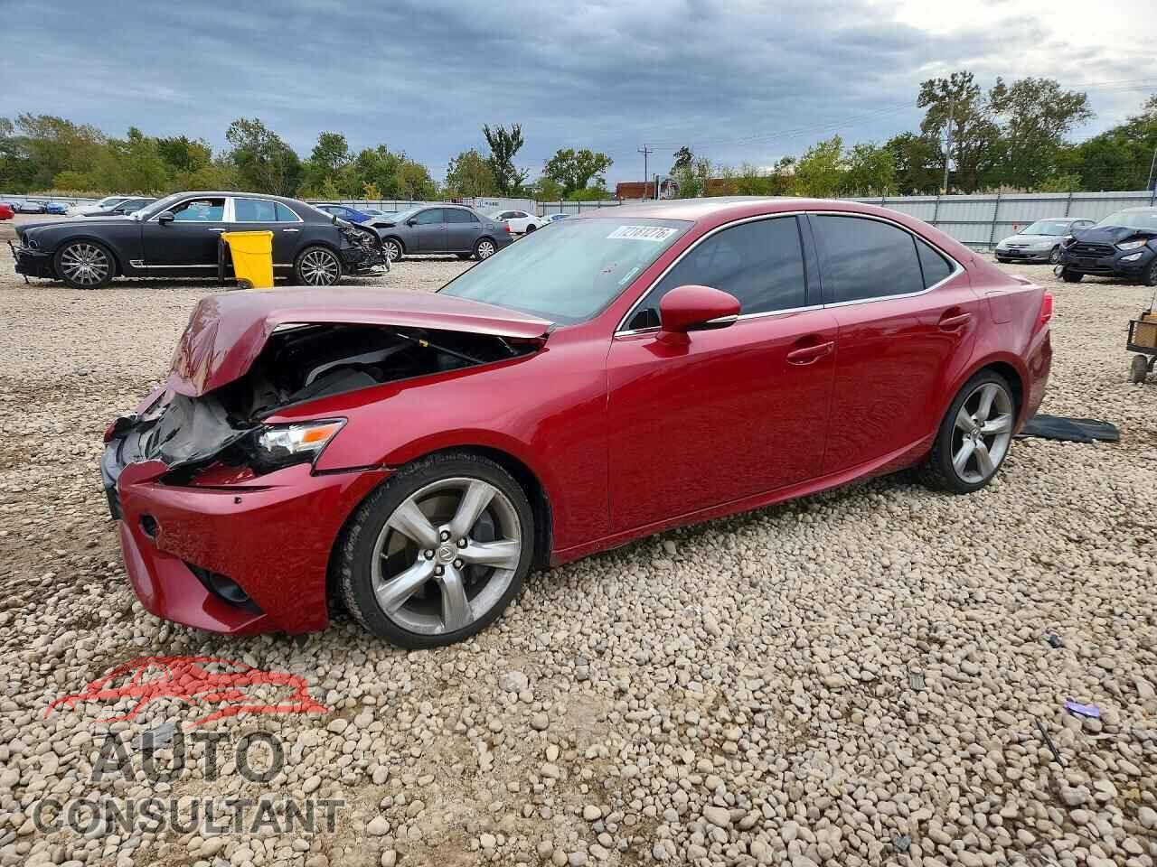 LEXUS IS 2014 - JTHCE1D21E5000548