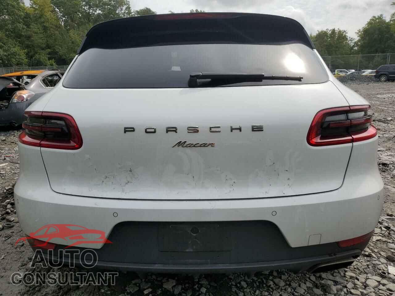 PORSCHE MACAN 2017 - WP1AA2A59HLB04650