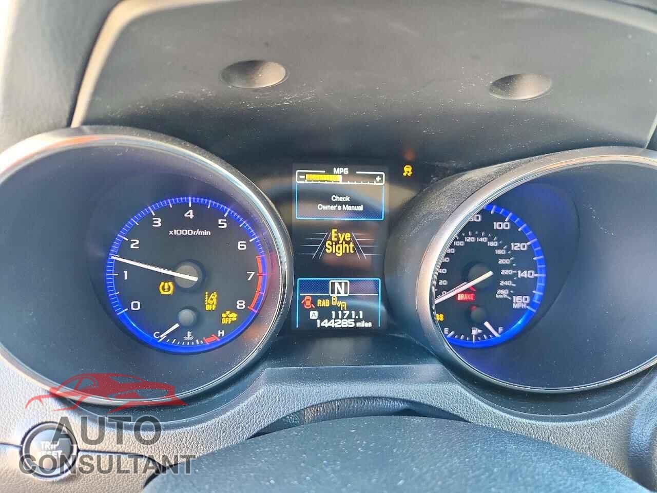 SUBARU OUTBACK 2017 - 4S4BSENCXH3330690