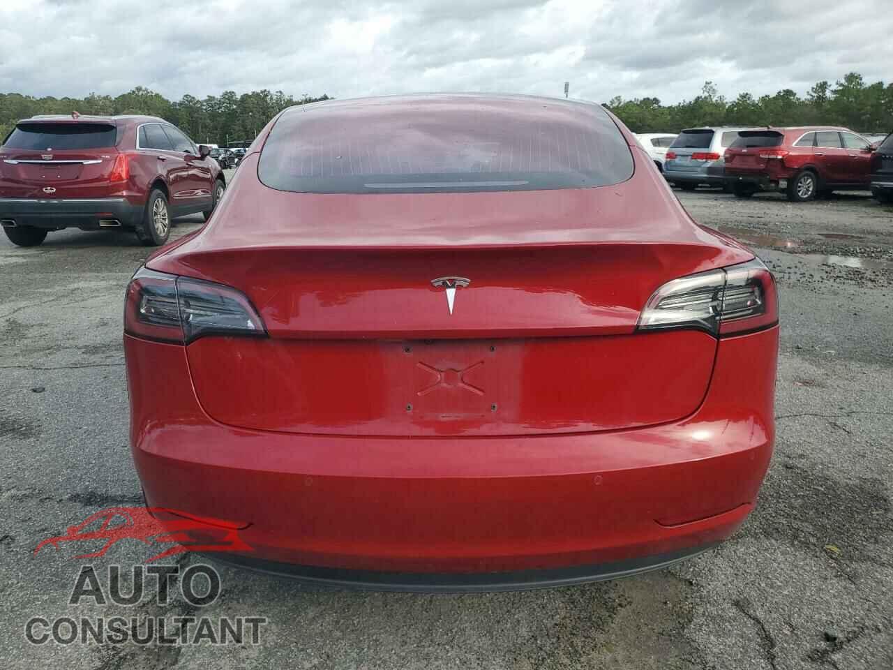 TESLA MODEL 3 2018 - 5YJ3E1EA0JF005403