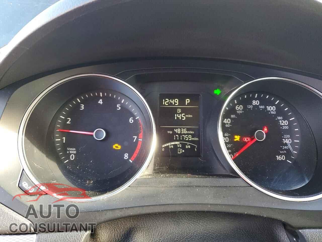VOLKSWAGEN JETTA 2017 - 3VW2B7AJ5HM218413