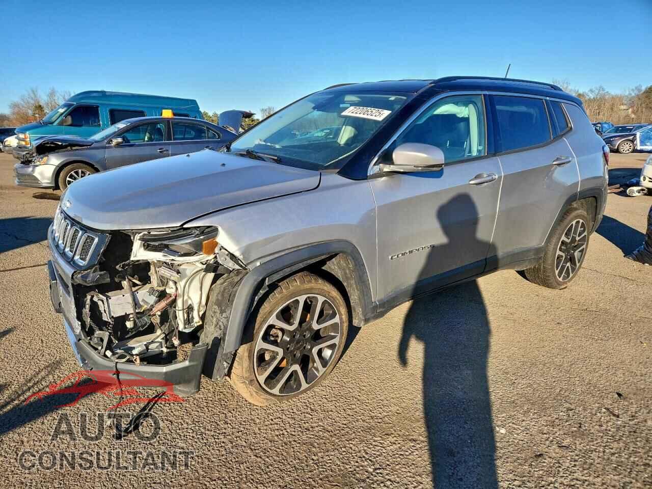 JEEP COMPASS 2019 - 3C4NJDCB4KT842420