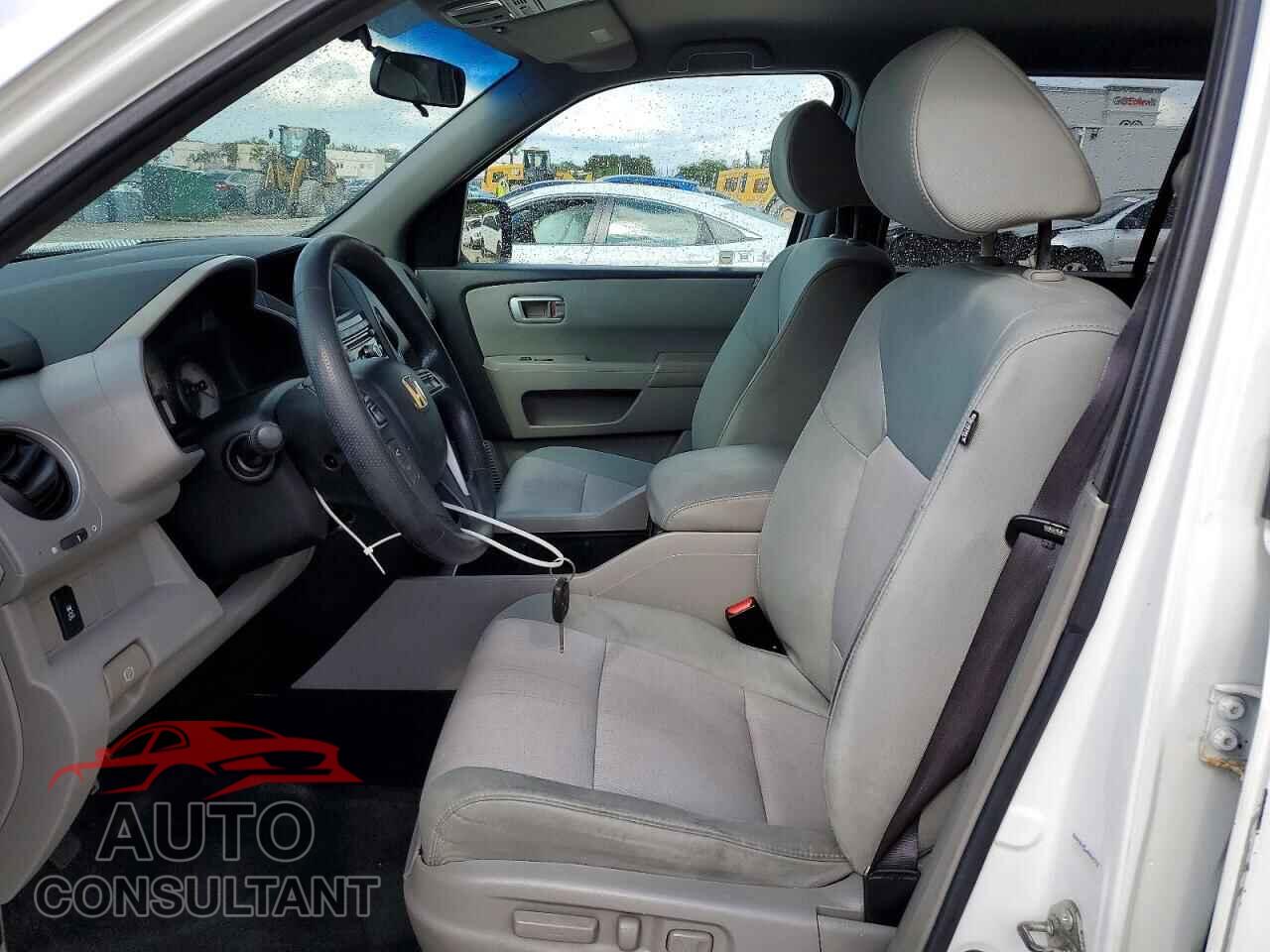 HONDA PILOT 2012 - 5FNYF3H47CB002831