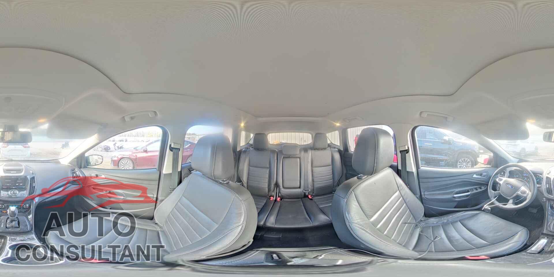 FORD ESCAPE 2015 - 1FMCU9J9XFUB30769