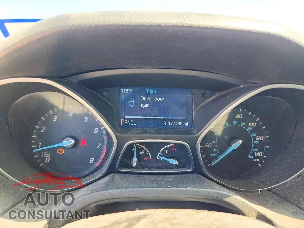 FORD FOCUS 2014 - 1FADP3F26EL293714