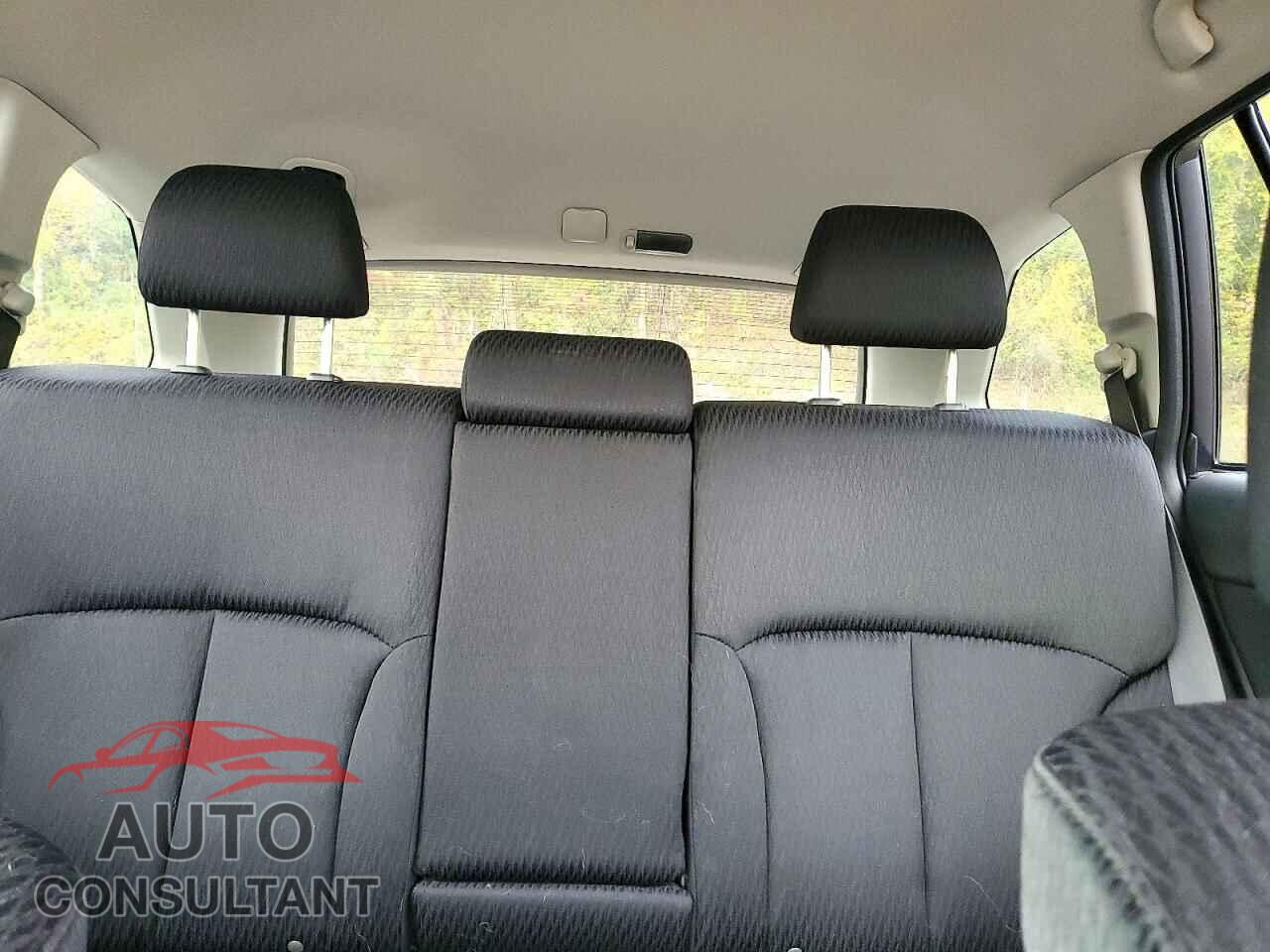 SUBARU OUTBACK 2010 - 4S4BRBBC8A3328828