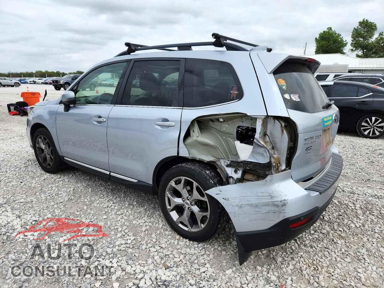 SUBARU FORESTER 2017 - JF2SJAWC2HH427501