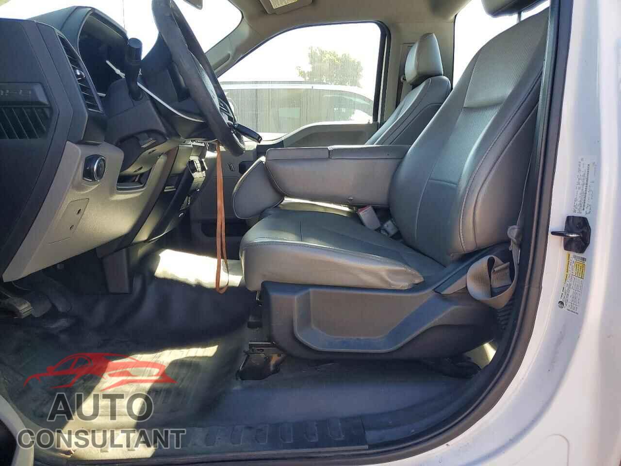 FORD All Models 2016 - 1FTMF1CF1GKD58485