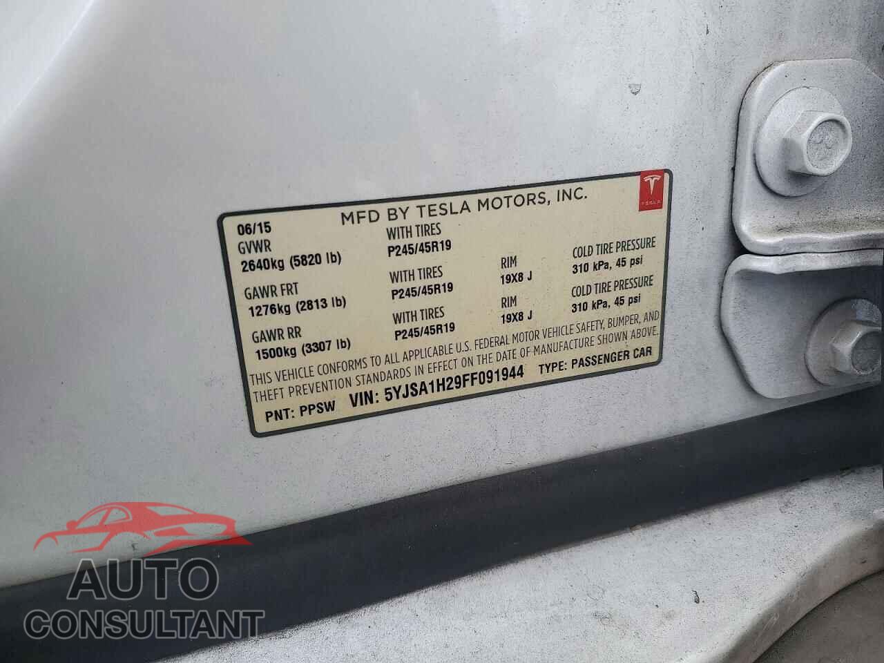 TESLA MODEL S 2015 - 5YJSA1H29FF091944