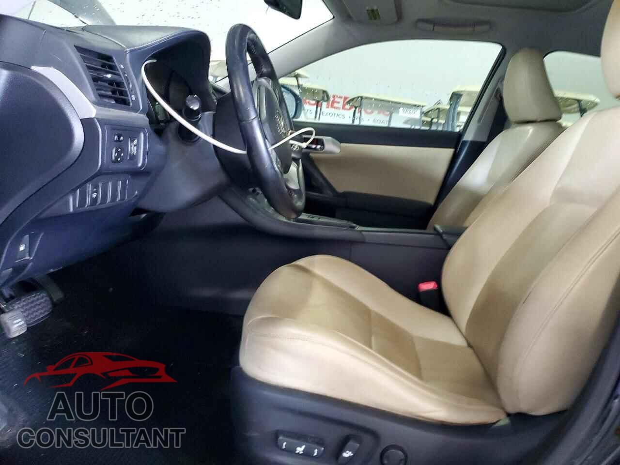 LEXUS CT 200 2012 - JTHKD5BH2C2089607