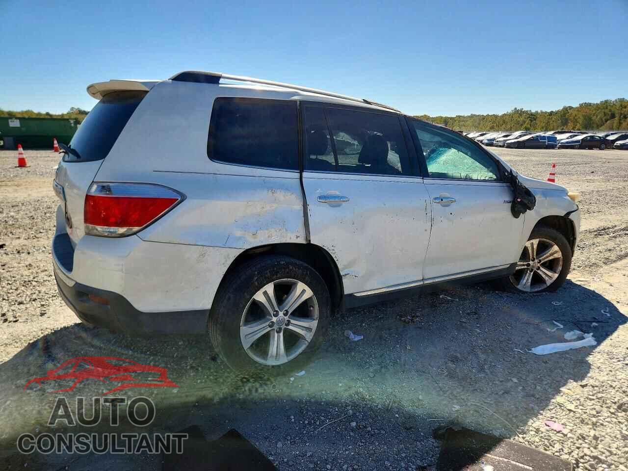 TOYOTA HIGHLANDER 2013 - 5TDYK3EH8DS108396