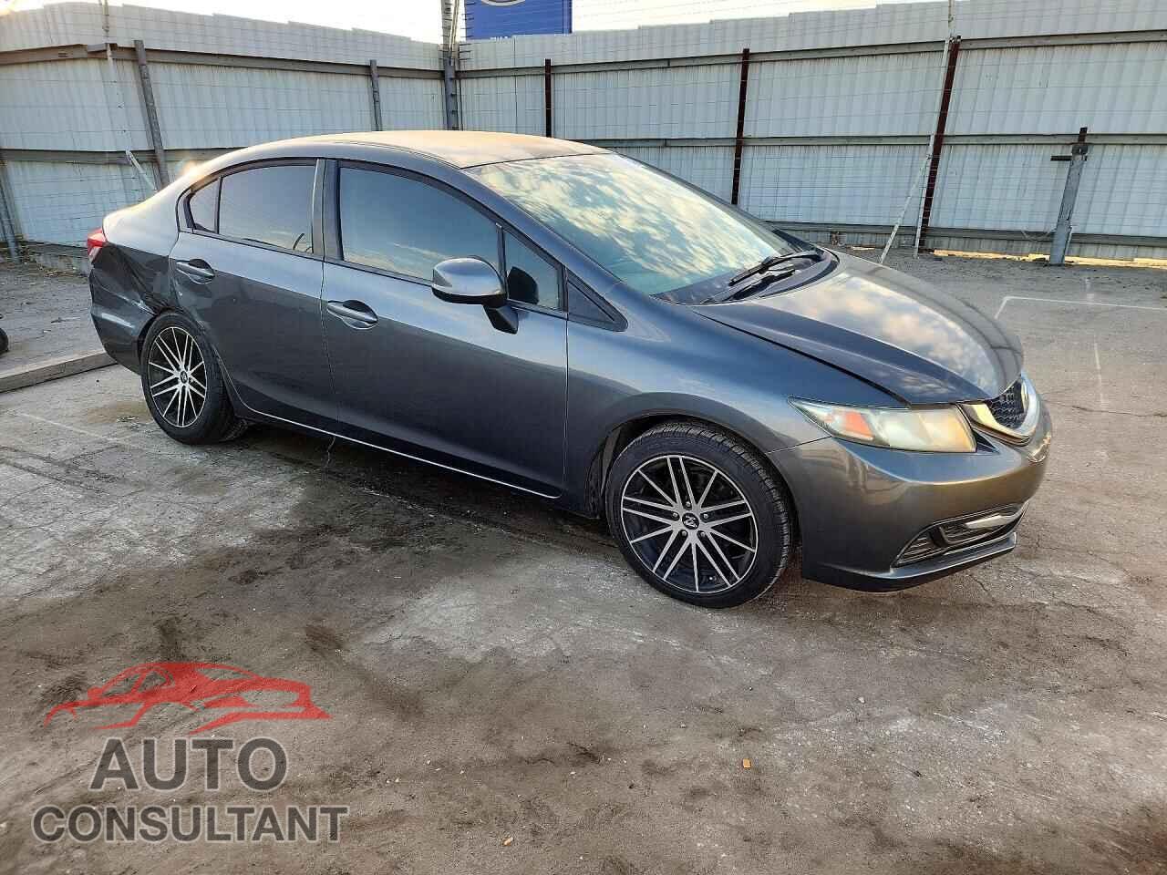 HONDA CIVIC 2013 - 2HGFB2F51DH524134