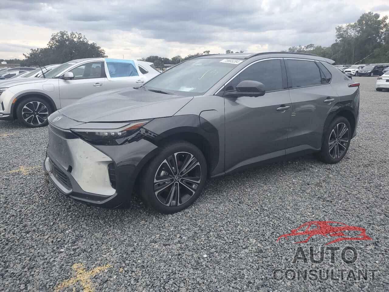 TOYOTA BZ4X XLE 2024 - JTMABACA5RA066396