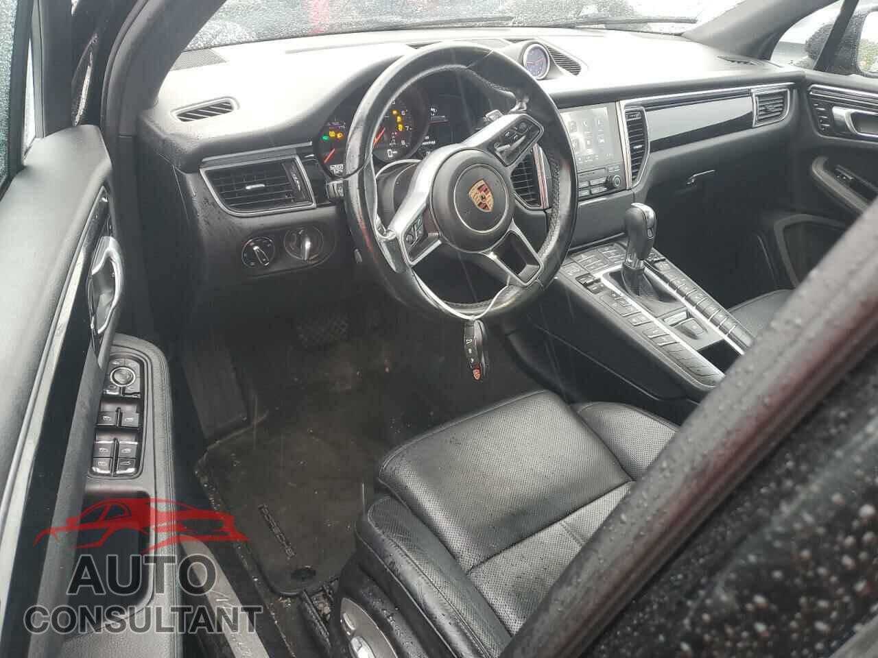 PORSCHE MACAN 2017 - WP1AA2A59HLB00646