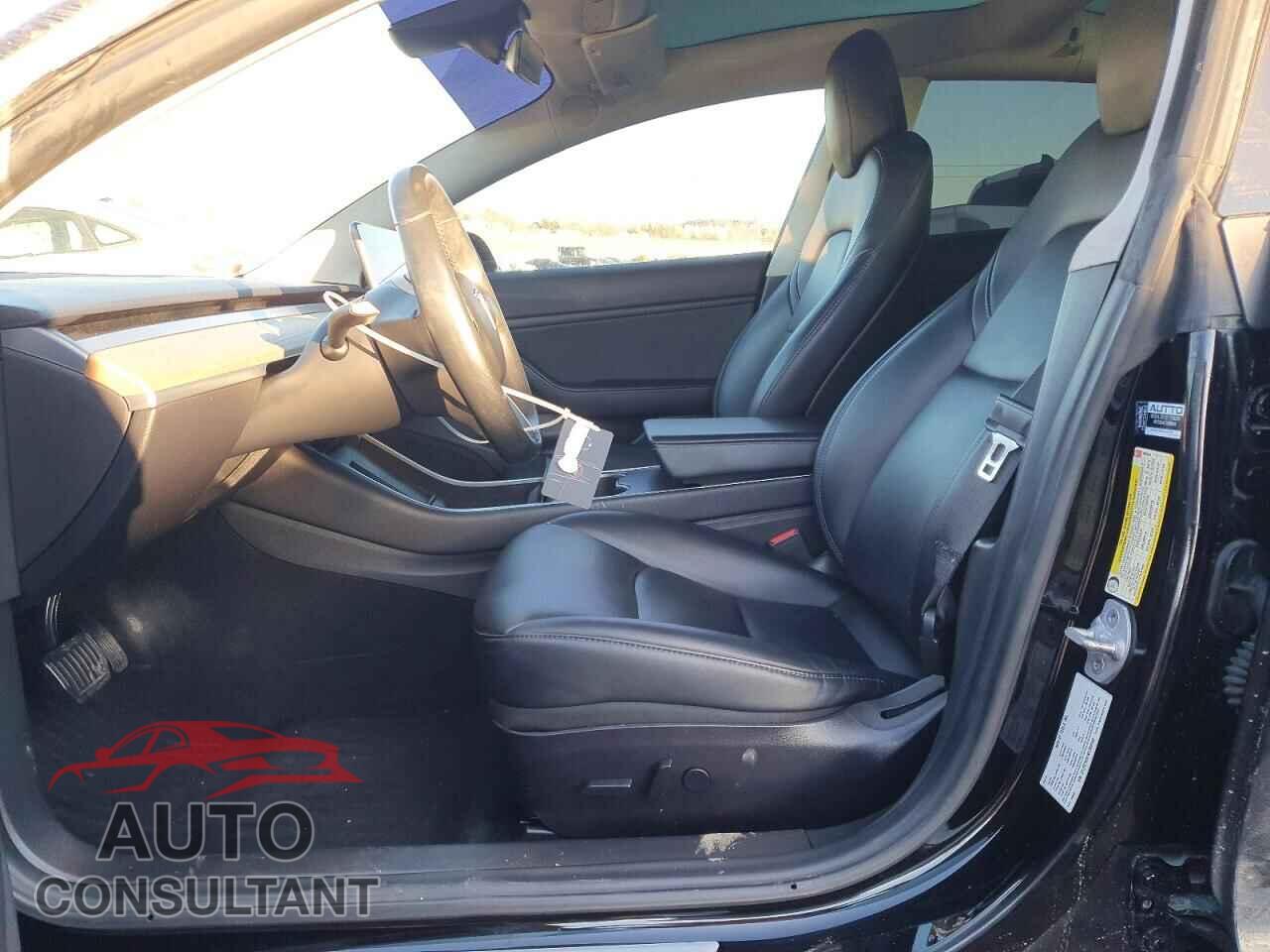 TESLA MODEL 3 2019 - 5YJ3E1EA1KF304948