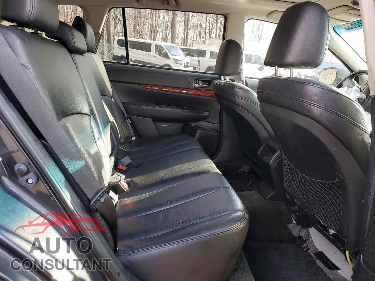 SUBARU OUTBACK 2011 - 4S4BRBLC2B3444316