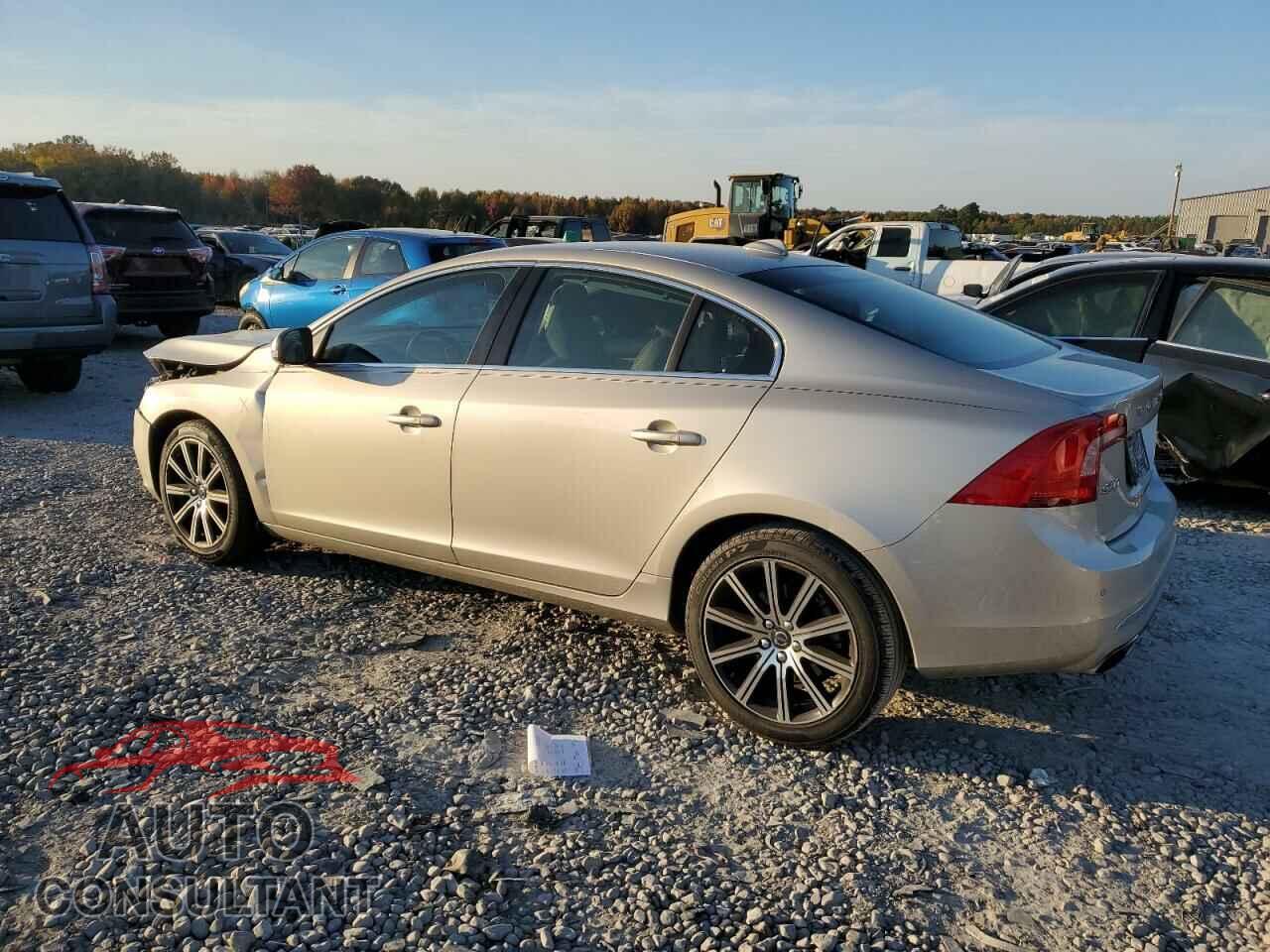 VOLVO S60 2017 - LYV402HK7HB152956
