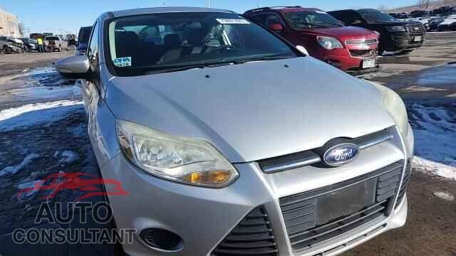 FORD FOCUS 2014 - 1FADP3F29EL317701