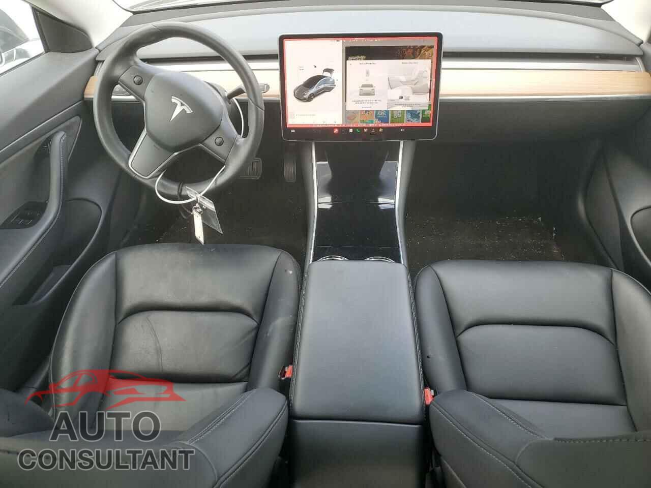 TESLA MODEL 3 2020 - 5YJ3E1EA5LF644038