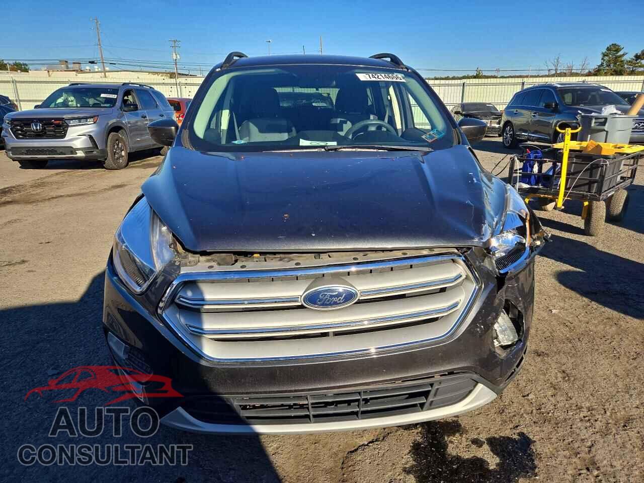FORD ESCAPE 2018 - 1FMCU9GD2JUD25625