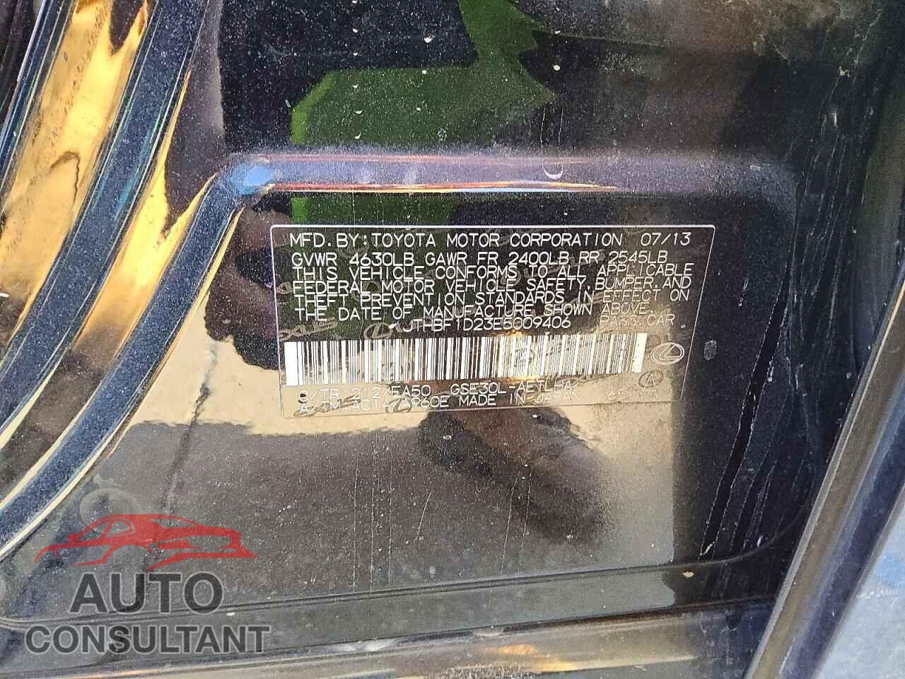 LEXUS IS 2014 - JTHBF1D23E5009406