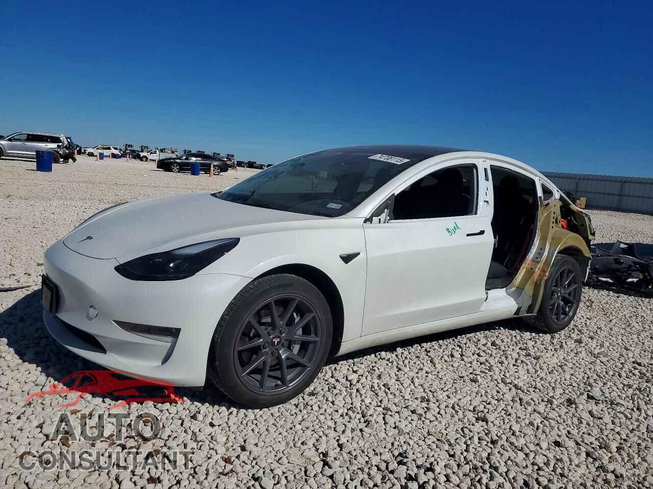 TESLA MODEL 3 2023 - 5YJ3E1EB8PF476846