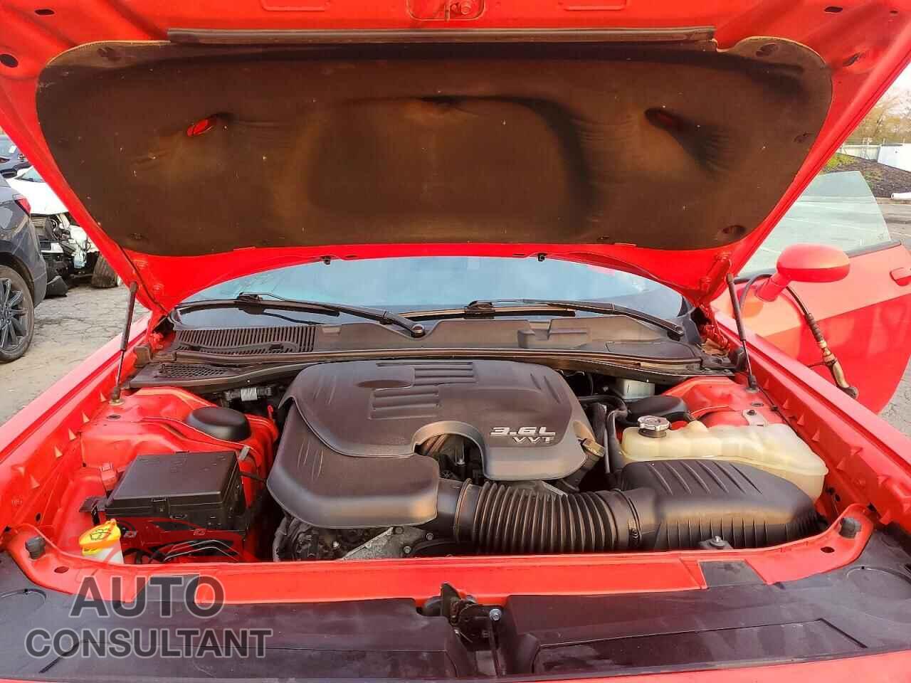 DODGE CHALLENGER 2017 - 2C3CDZGG8HH652076