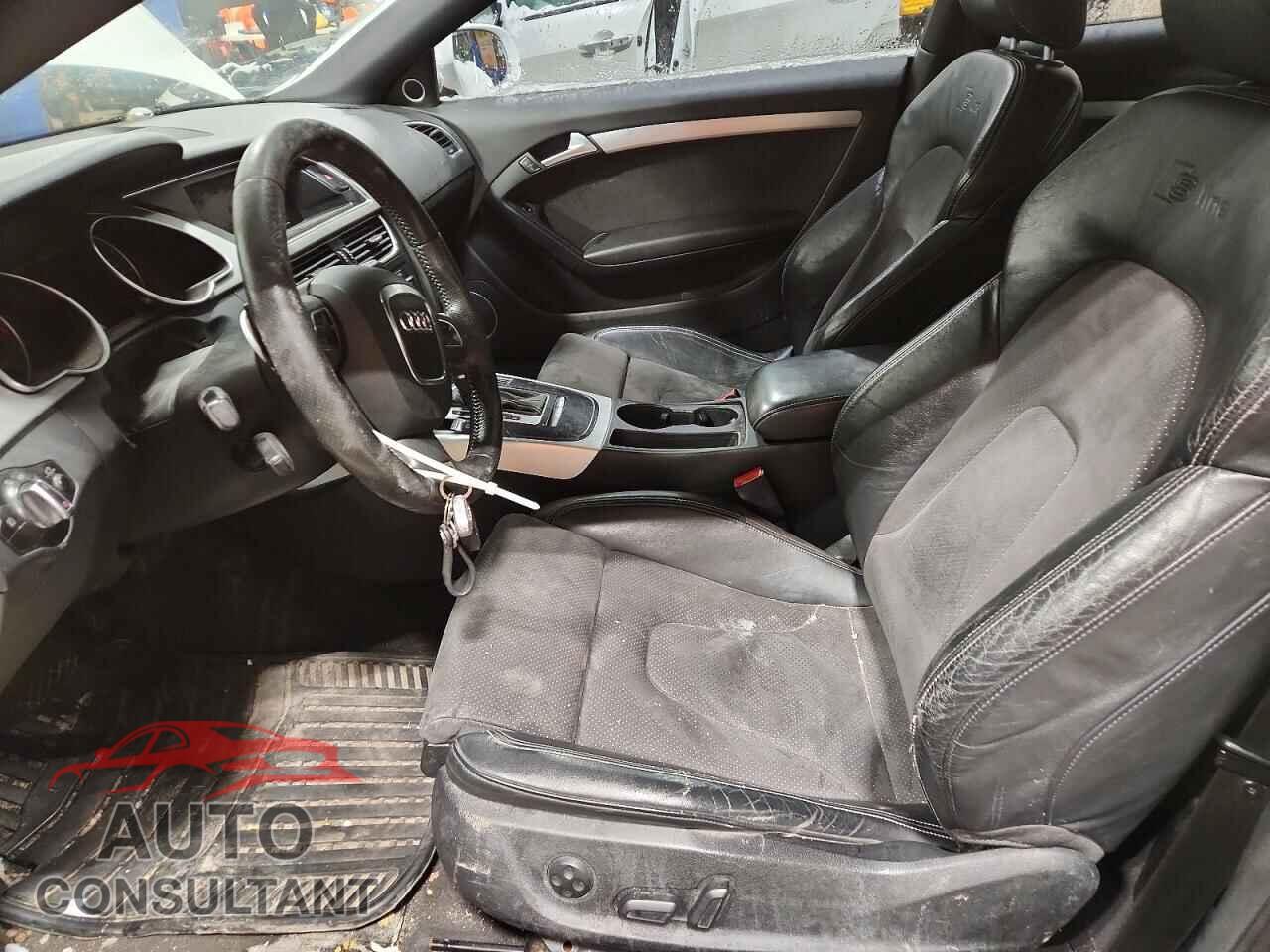 AUDI A5 2010 - WAUMFBFR9AA062457