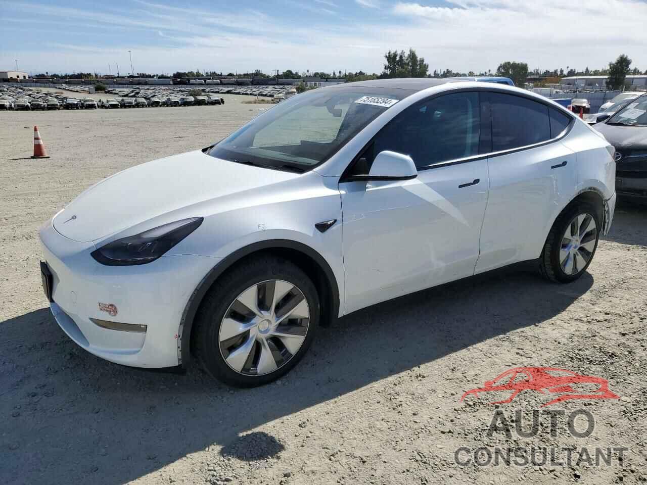 TESLA MODEL Y 2023 - 7SAYGDEE7PF790180