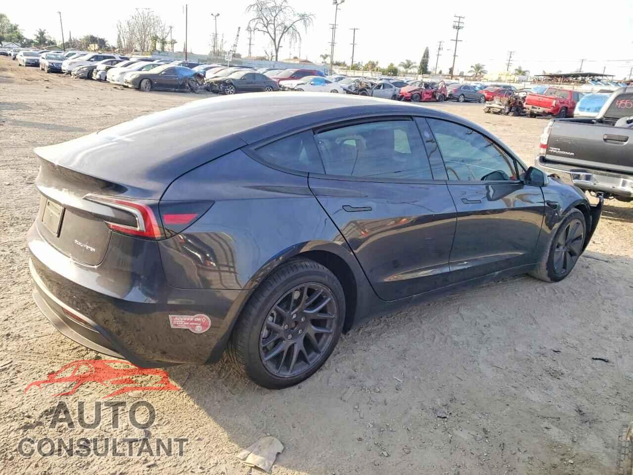 TESLA MODEL 3 2024 - 5YJ3E1EB4RF808462
