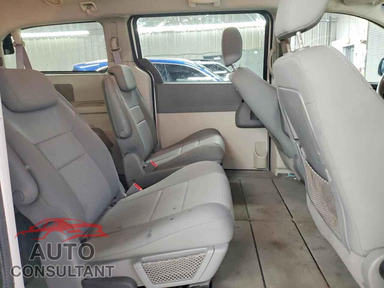 DODGE CARAVAN 2010 - 2D4RN4DE1AR263789