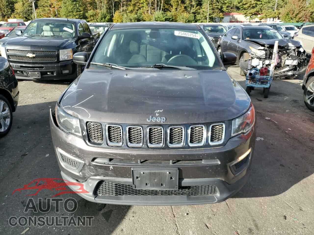 JEEP COMPASS 2018 - 3C4NJDAB7JT104094