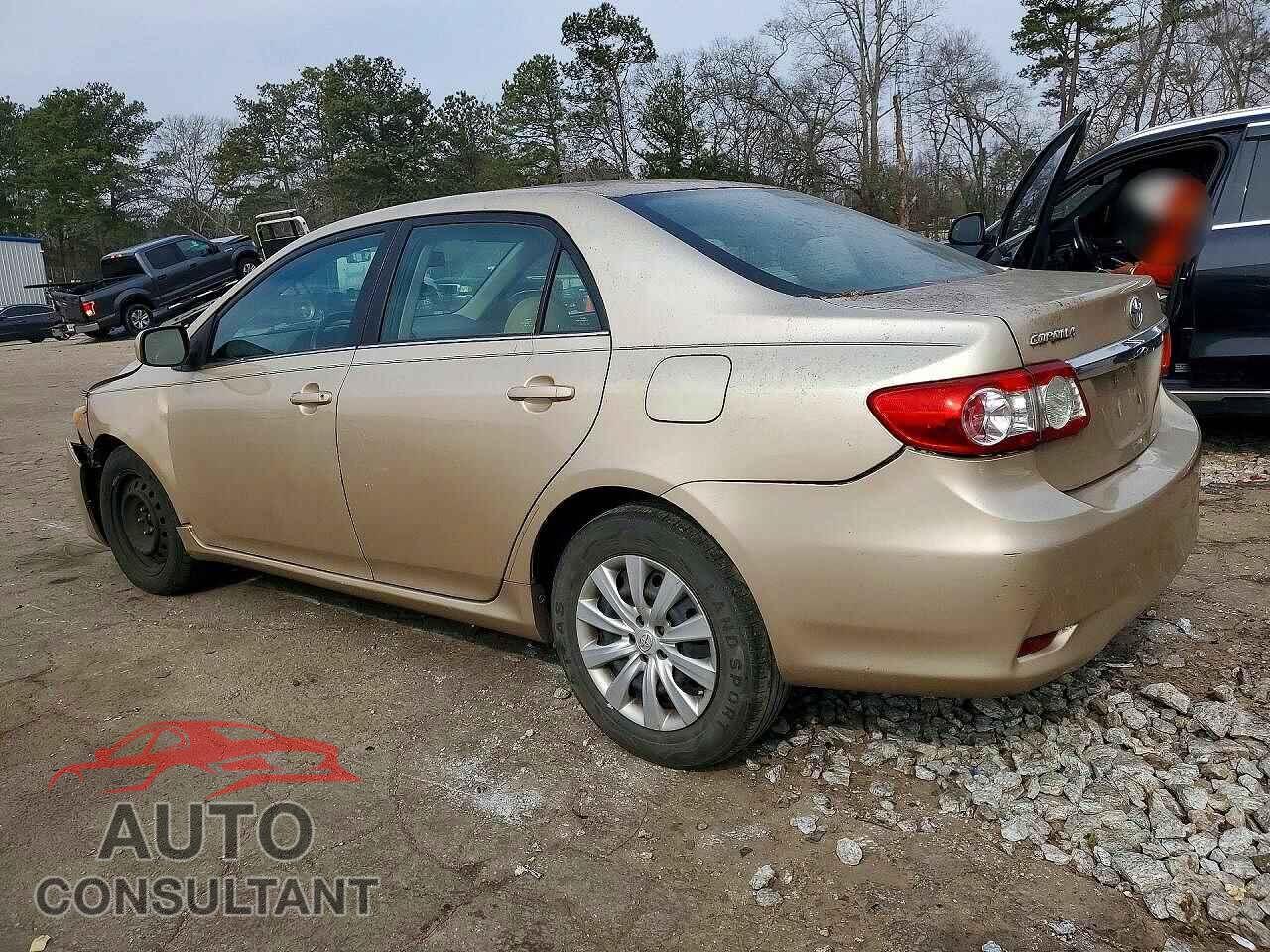 TOYOTA COROLLA 2013 - 5YFBU4EE2DP135405