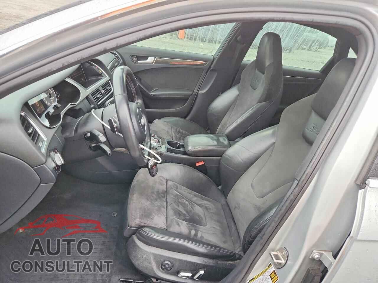 AUDI S4/RS4 2013 - WAUBGAFL5DA181945