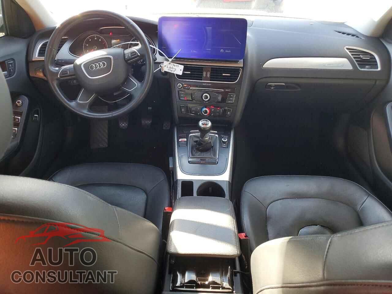 AUDI A4 2014 - WAUDFAFL3EN013971
