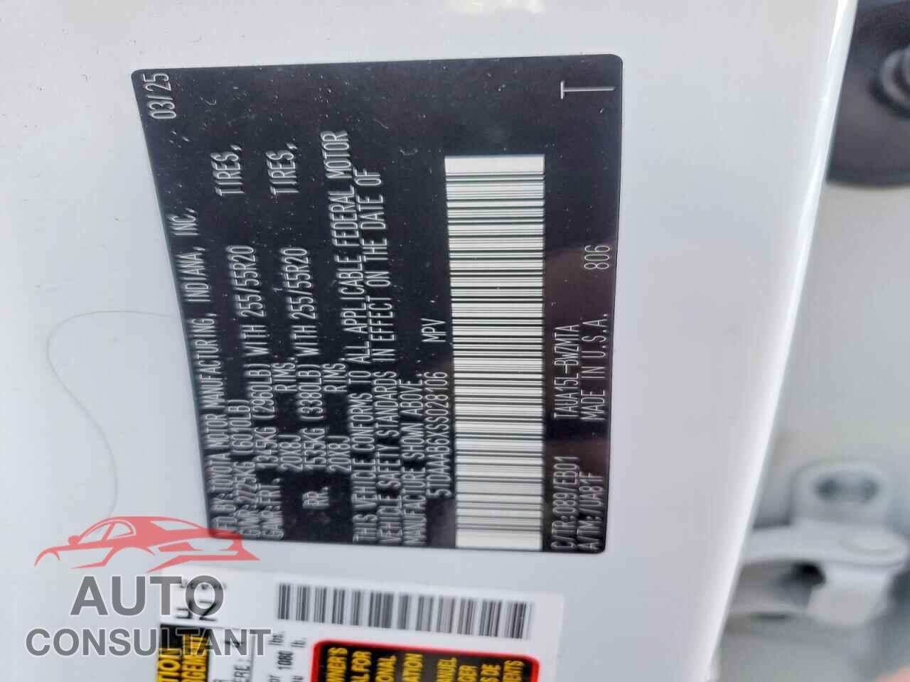 LEXUS UNKNOWN 2025 - 5TDAAAB6XSS028106