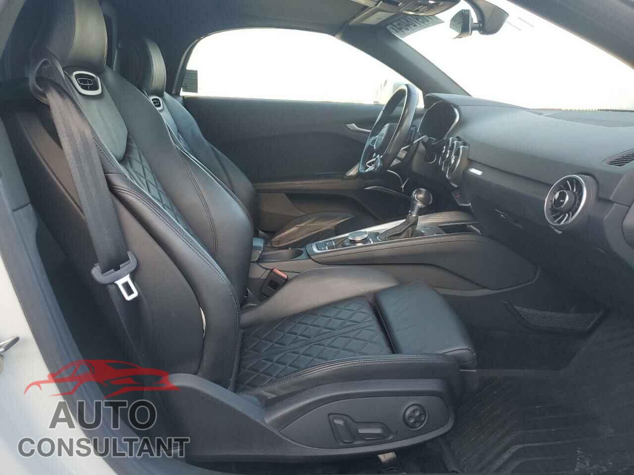 AUDI TT 2017 - TRUT5CFV2H1007191