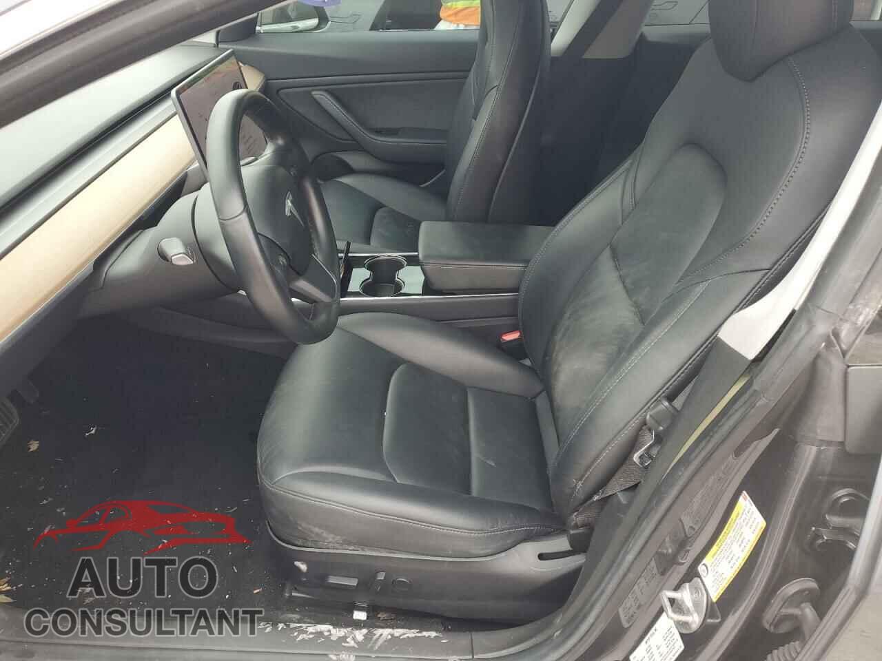 TESLA MODEL 3 2018 - 5YJ3E1EA8JF163004