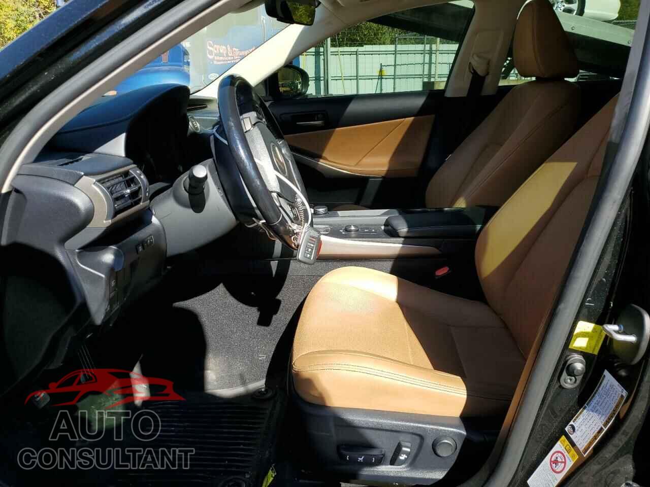 LEXUS IS 2017 - JTHCM1D26H5022455
