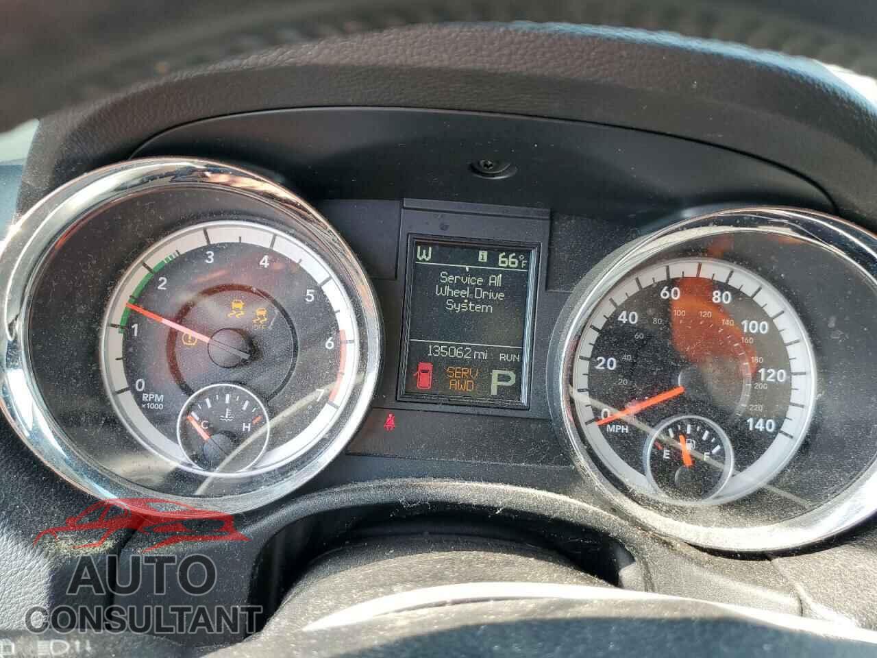 DODGE DURANGO 2013 - 1C4SDJDT5DC697127