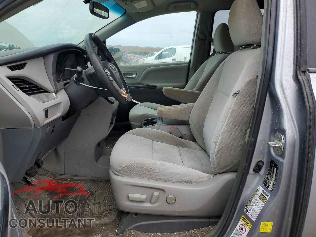 TOYOTA All Models 2017 - 5TDKZ3DC9HS802947