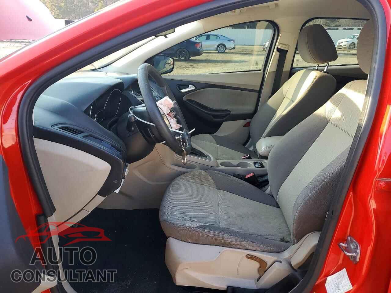 FORD FOCUS 2013 - 1FADP3F27DL125157