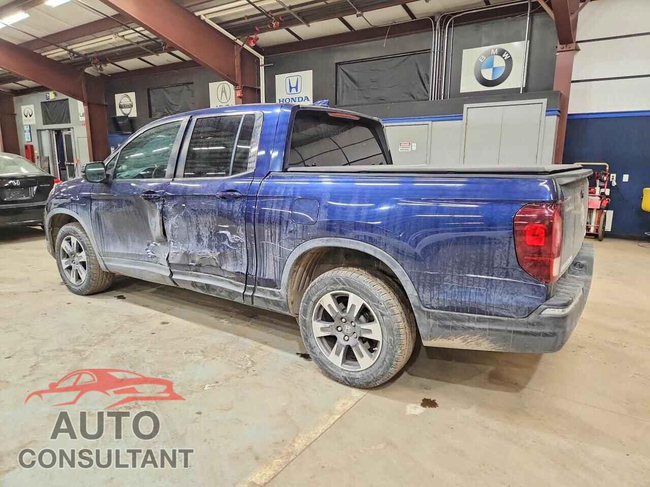 HONDA RIDGELINE 2017 - 5FPYK3F56HB005290