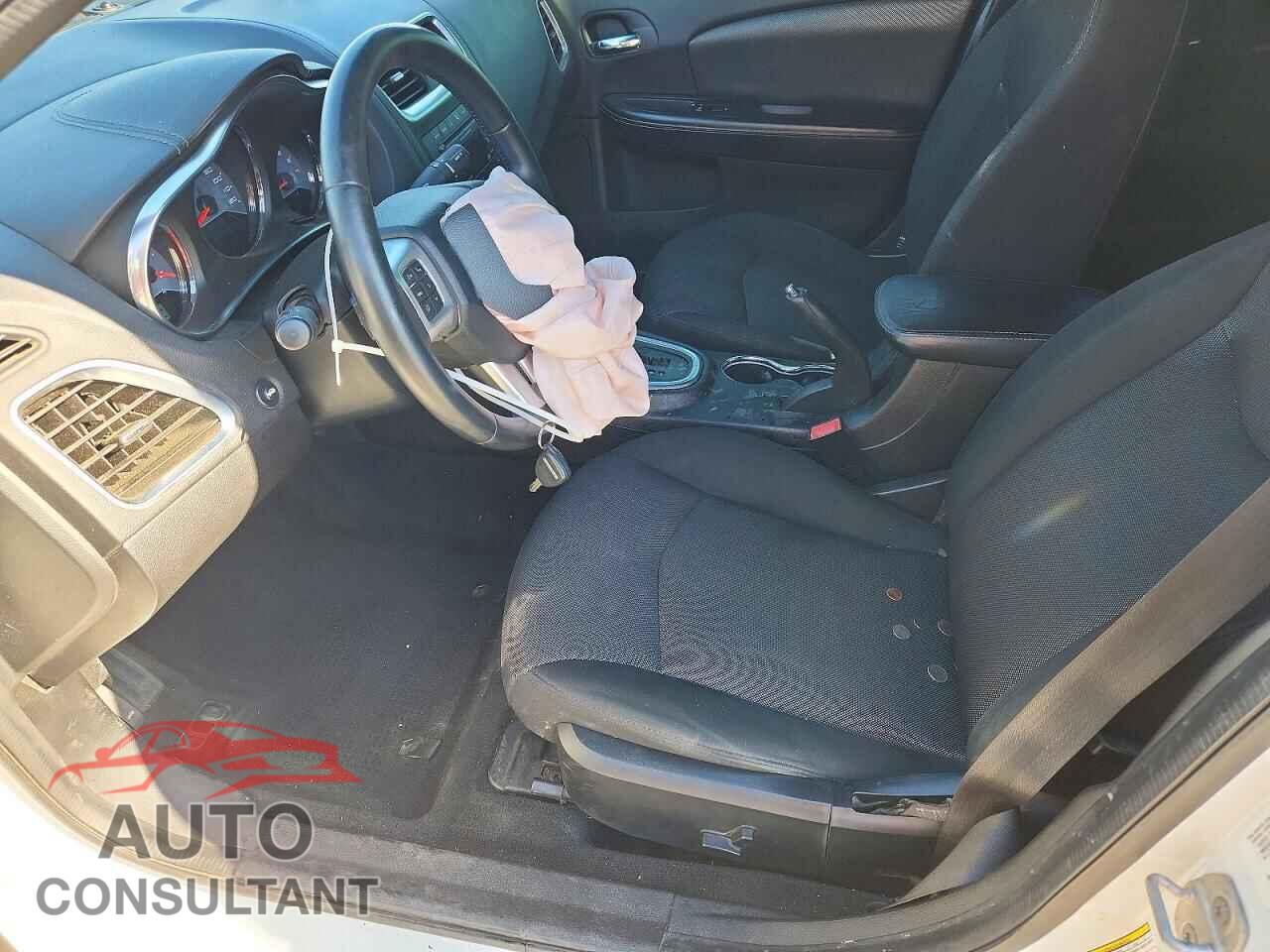 DODGE AVENGER 2013 - 1C3CDZCG8DN741959