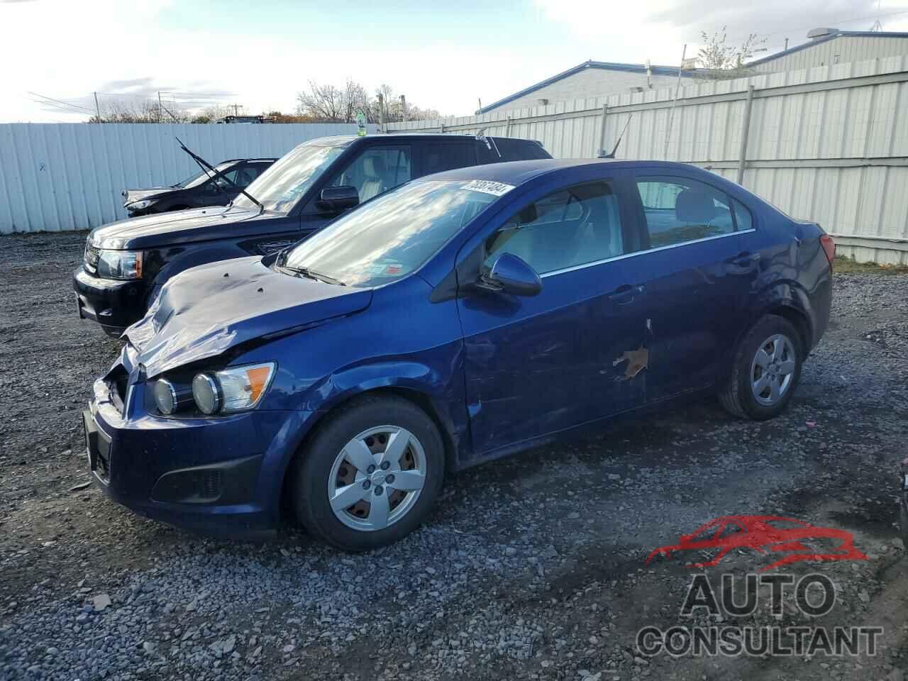 CHEVROLET SONIC 2012 - 1G1JC5SH2C4202159