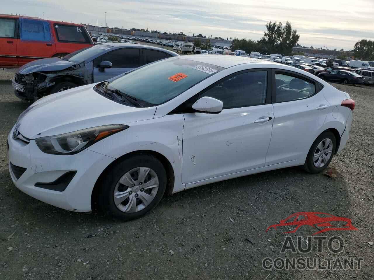 HYUNDAI ELANTRA 2016 - 5NPDH4AE1GH735000