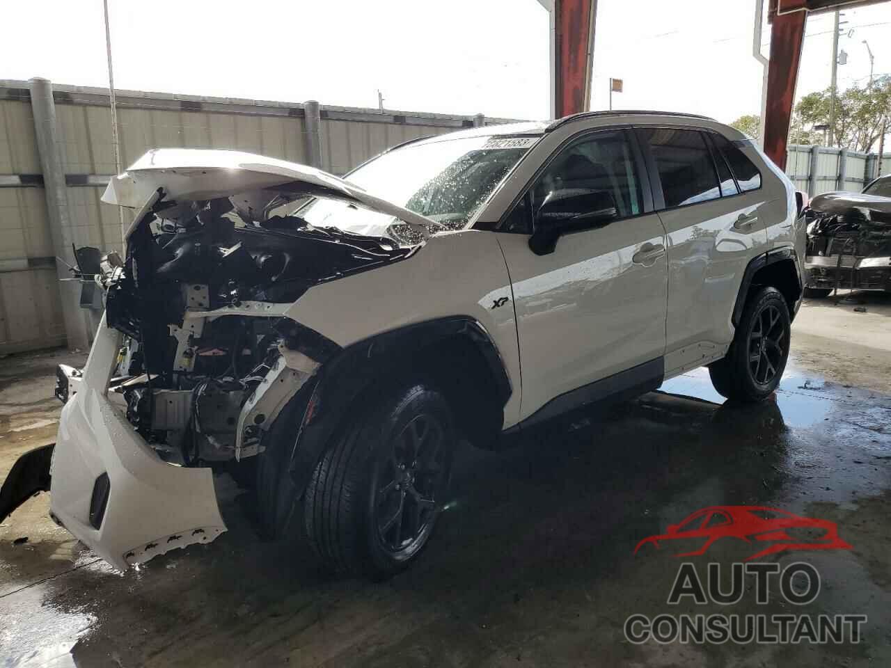 TOYOTA RAV4 2022 - 2T3W1RFV0NC211184