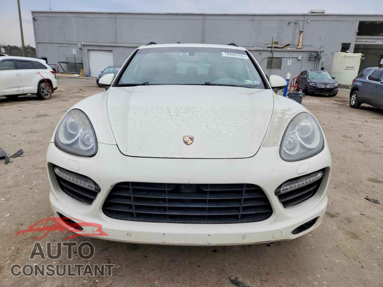 PORSCHE CAYENNE 2011 - WP1AC2A21BLA83977
