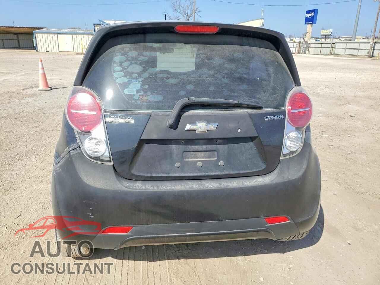 CHEVROLET SPARK 2014 - KL8CD6S96EC544954