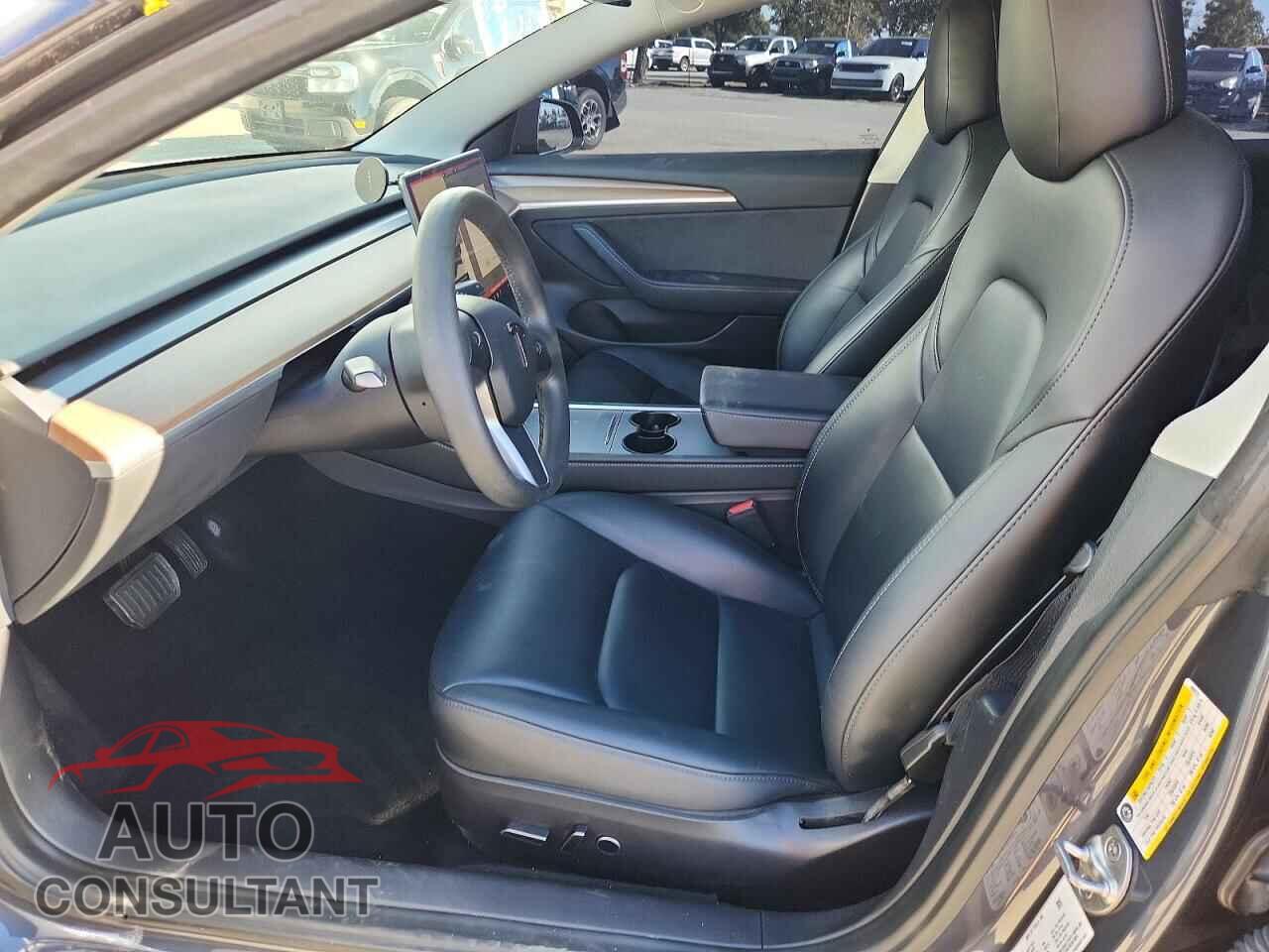 TESLA MODEL 3 2023 - 5YJ3E1EA5PF409970